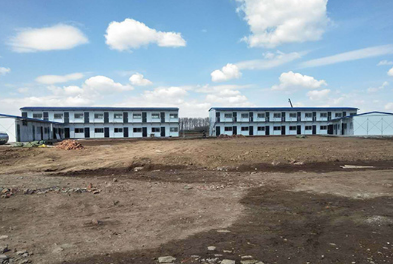 四平集装箱房厂家：定制化临时建筑